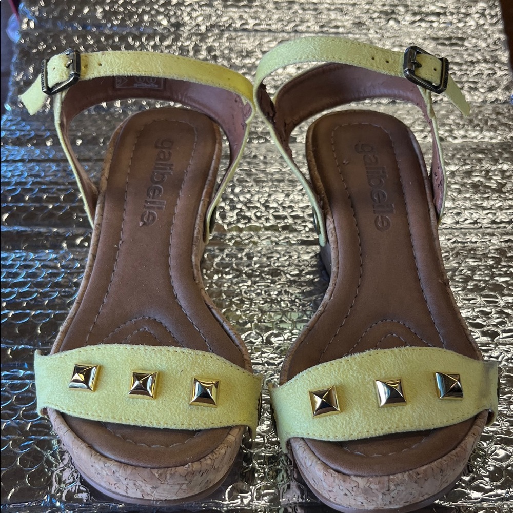 Yellow Women's Flats with Gold Accents